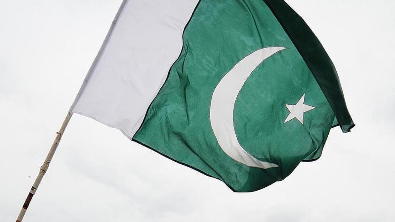 Pakistan'dan Suudi Arabistan'a gereken her türlü desteği sağlama mesajı