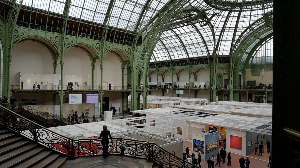 Fransa: Olaylara rağmen Art Basel Paris'te sanatçılar ve koleksiyonerler buluşuyor