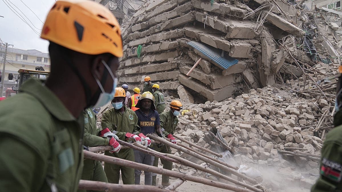 Nairobi’de yapımı süren bina çöktü, arama çalışmaları başlatıldı