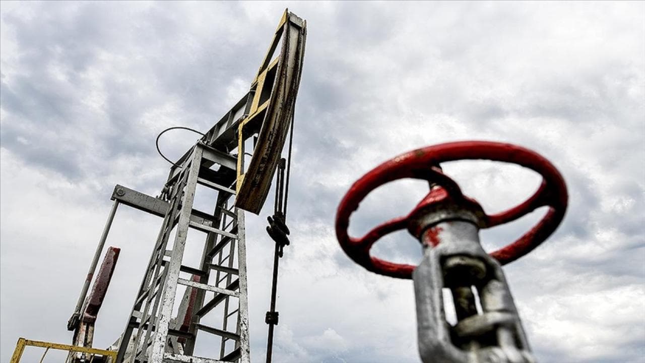 EIA, Orta Doğu kaynaklı arz kaybıyla petrol fiyatı beklentilerini yükseltti